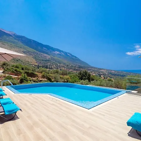 别墅 Michou Helios By *