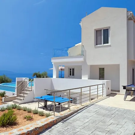 Michou Helios By Lourdata (Kefalonia)
