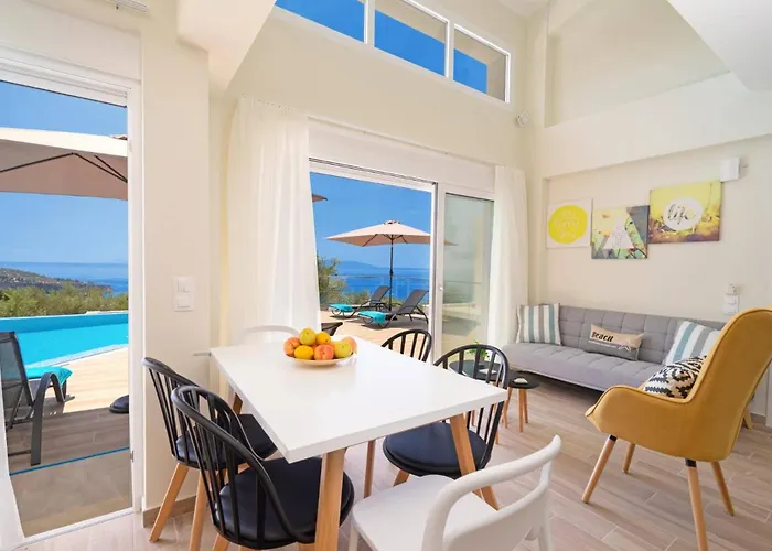 Michou Helios By Lourdata (Kefalonia)